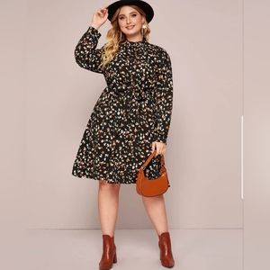 Graphic Print Belted Midi Dress